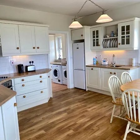 Doughbeg Apartment *
